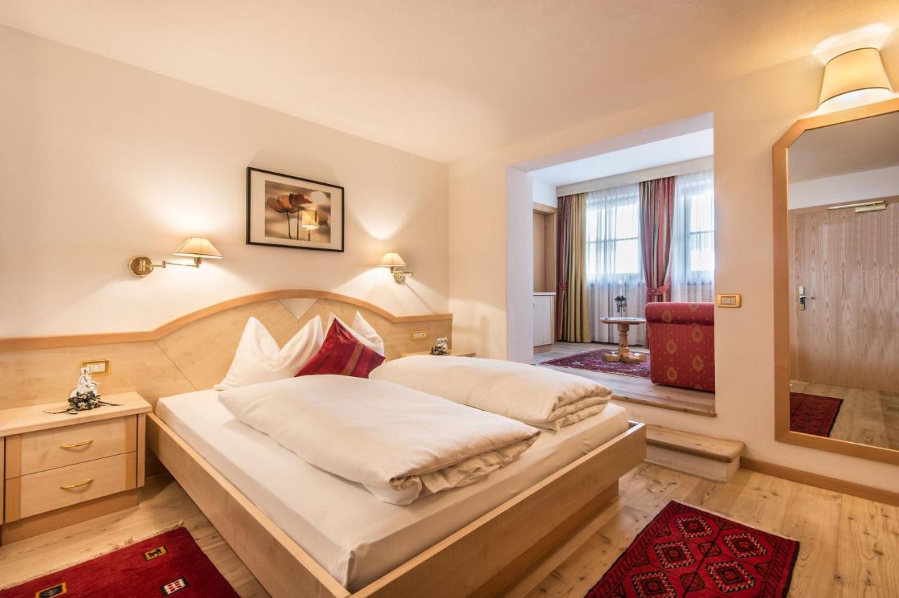 Hotel Ciasa Tama La Villa  Eksteriør bilde